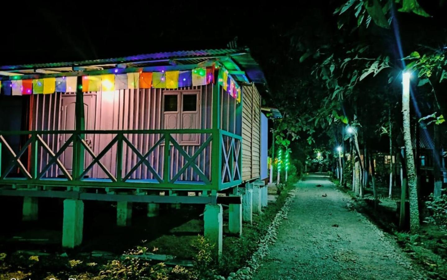 Leo Jungle Retreat By Stayapart , Jaldapara Madari Hat Eksteriør billede